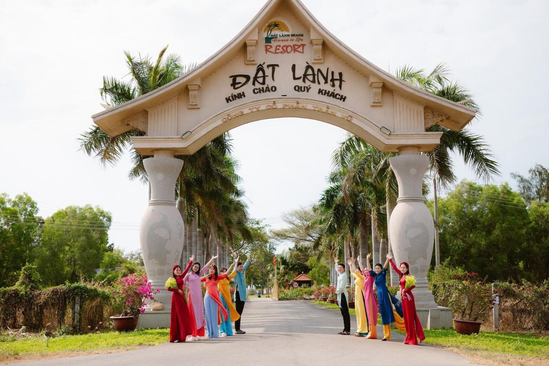 Dat Lanh Beach Resort La Gi Exterior foto